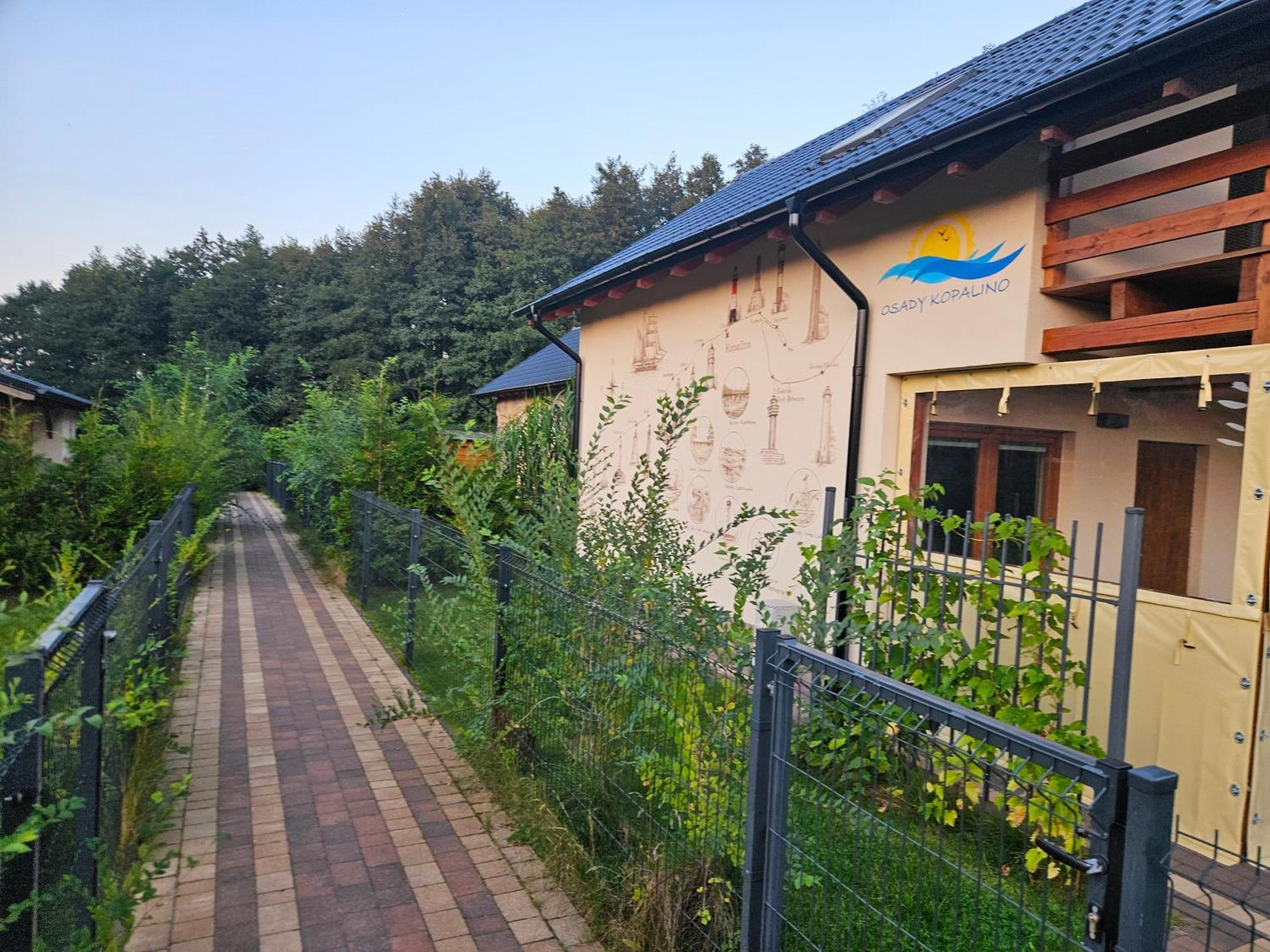 Osada Cztery Pory Roku - Dom Jesien Kopalino Exterior foto